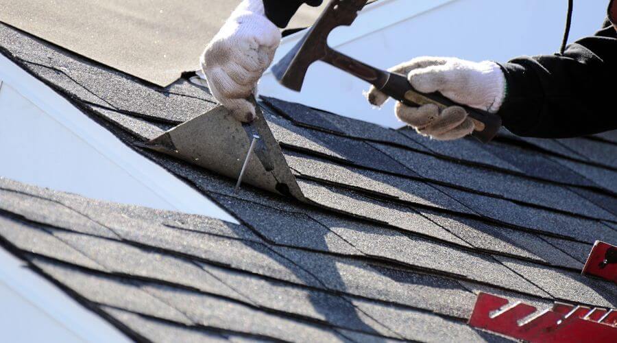 Expert Emergency Roof Repairs services in Aberdeen, MS